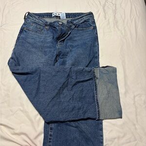 Women’s Blue Jeans